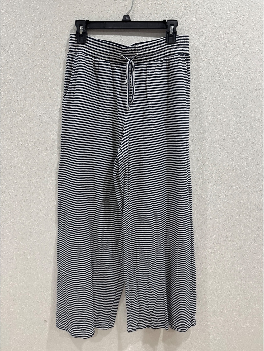 American Eagle Navy White Striped Wide Leg Lounge Pants Size S Drawstring
